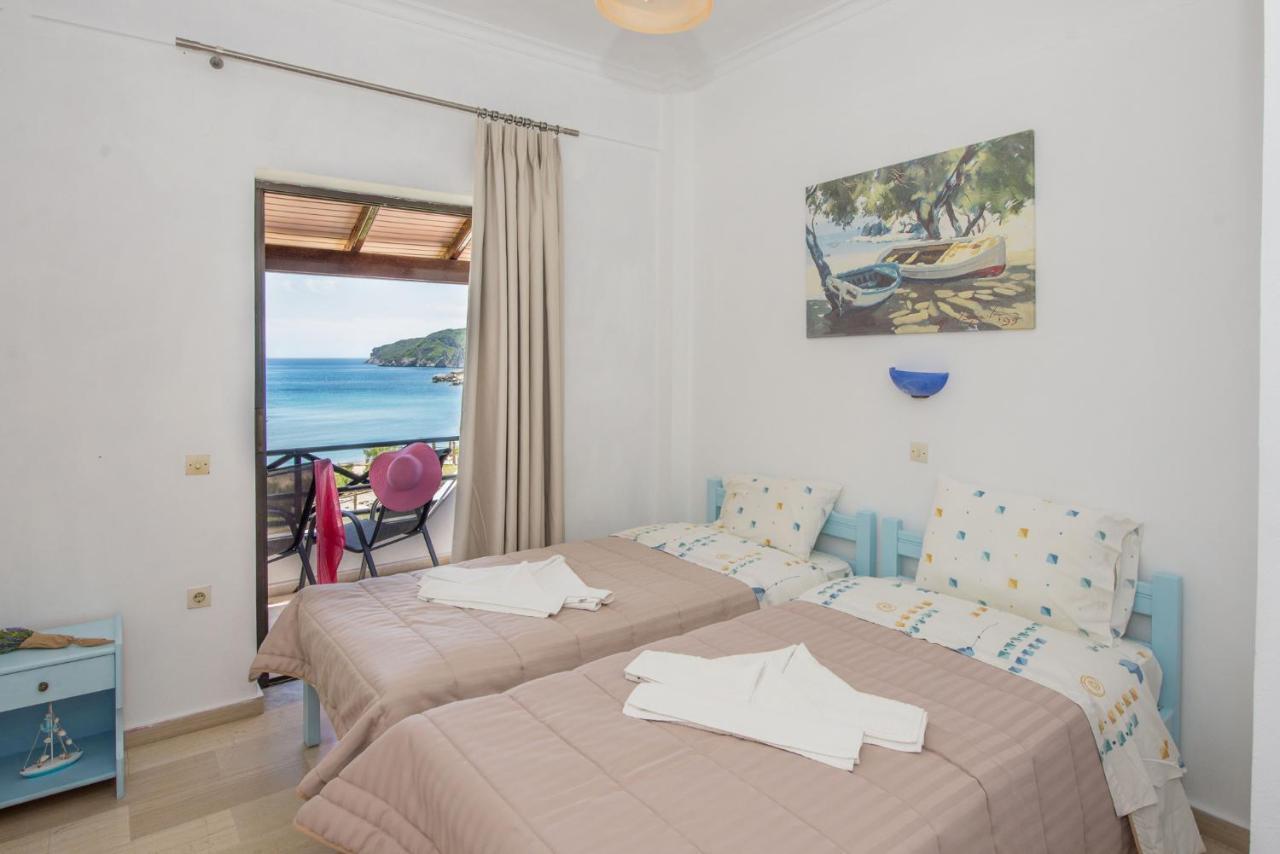 Spiros And Polyxeni Apartments Afionas Luaran gambar